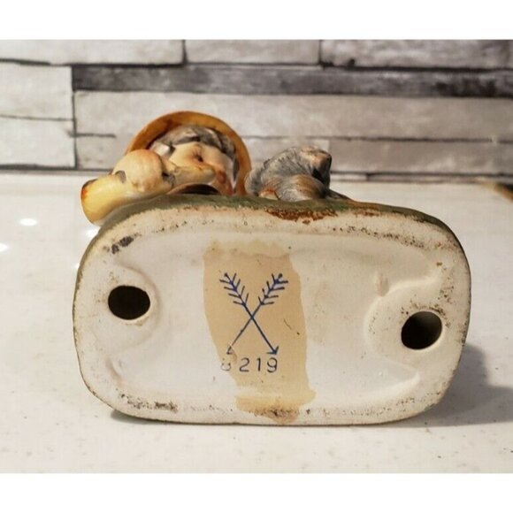 Lipper & Mann Creations Shepherd Little Boy Sheep Lamb Figurine - Picture 5 of 6